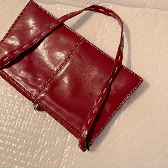 Charter Club Clutch purse.  Zipper closure. 1 inside zipper pouch. Cranberry - Picture 5 of 12